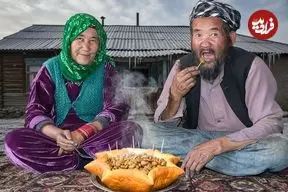 ببینید| غذای روستایی در افغانستان؛ پخت باقالی به روش سنتی توسط زوج مسن افغان