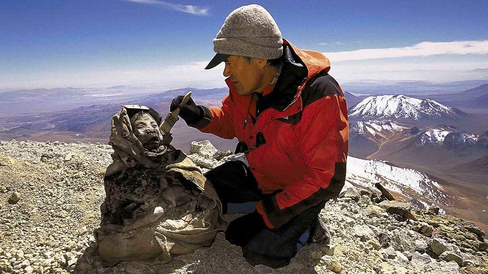 (تصاویر) مومیایی‌های شگفت‌انگیزی که روی «قلۀ کوه» پیدا شدند