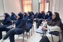 علت سقوط آزاد نمرات دانش‌آموزان چیست؟