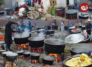 (ویدئو) فرآیند پخت 100 کیلو کابلی پلو با گوشت توسط آشپزهای خیابانی افغان