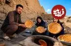 ببینید| غذای روستایی در افغانستان؛ پخت خوراک کدو سبز و تهیه نان سنتی در تنور