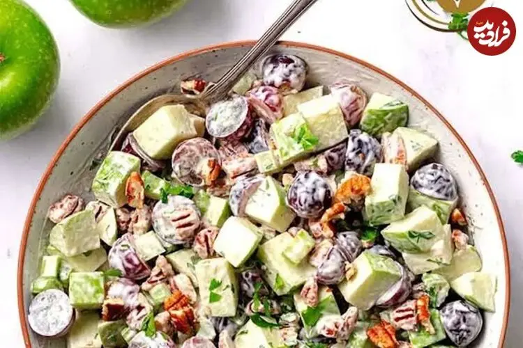 طرز تهیه یک سالاد سرد و دلچسب مخصوص روزهای گرم تابستان