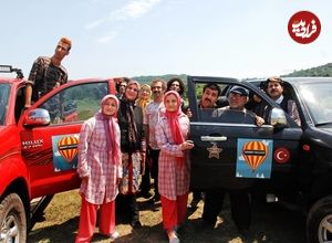 عکس؛ سفر در زمان؛ «سارا و نیکا سریال پایتخت» در 8 ماهگی؛ سال 1384