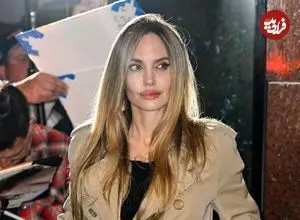 عکس| سفر در زمان؛ «آنجلینا جولی» در 28 سالگی و در میدان تایمز؛ سال 1381