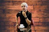  (ویدیو) ماجرای بازیگر شدن پوپک گلدره از زبان همسرش امیر غفارمنش