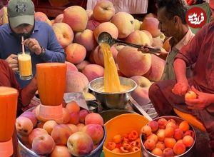 ببینید؛ غذای خیابانی در پاکستان؛ تهیه آب هلوی تازه در کراچی