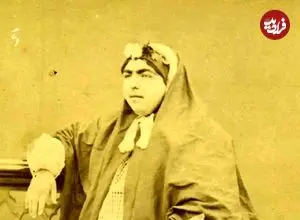 عکس| سفر در زمان؛ «عصمت الدوله دختر ناصرالدین شاه» در کنار مادر شوهرش