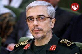 عکس؛ سفر در زمان؛ «سرلشکر باقری در کنار برادرش حسن باقری» در جبهه؛ دهه 60