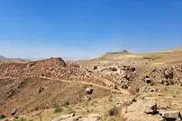  خطر در کمینِ محوطه‌های باستانی در همسایگی تخت سلیمان