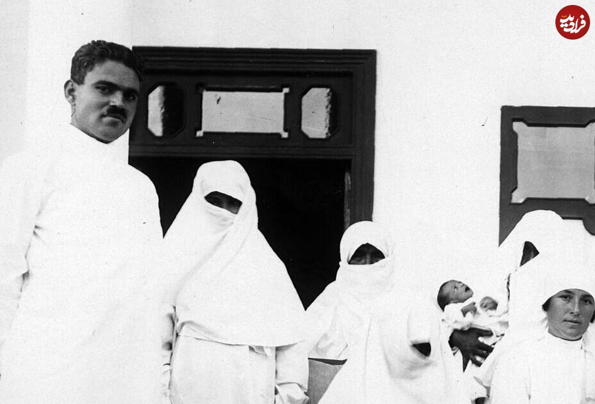عکس؛ سفر به تاریخ؛ کودکان و کارمندان یک «پرورشگاه» در مشهد؛ سال 1307