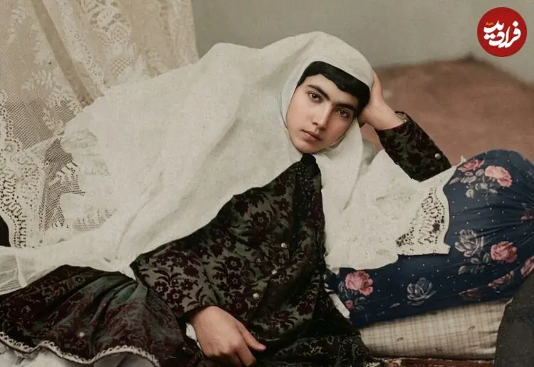 تصاویر| سفر به دوران قاجار؛ از «میوه‌فروشی رشت» تا «پنج جوان تریاکی»
