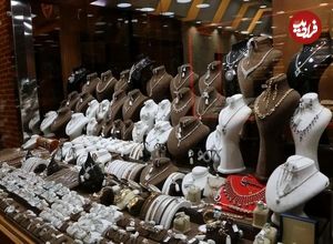 جدول؛ قیمت طلا، سکه، دلار و یورو امروز دوشنبه ۱۲ آبان ۱۴۰۴؛ حرکت خلاف جهت طلا و سکه در بازار