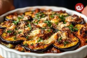 ببینید؛ طرز تهیه یک غذای جدید ایتالیایی با بادمجان و سوسیس 