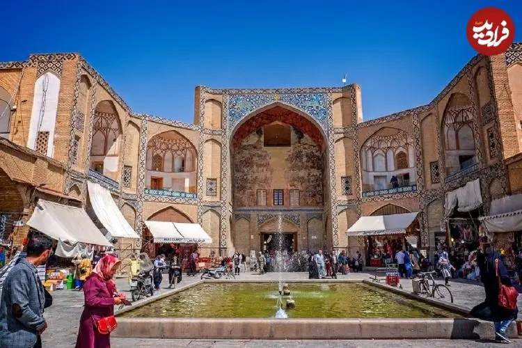 عکس| سفر به ایران قدیم؛ «بازار قیصریه اصفهان» در دوران رضاخان