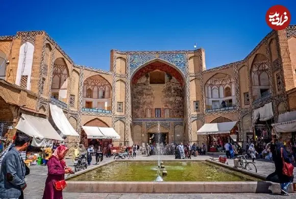 عکس| سفر به ایران قدیم؛ «بازار قیصریه اصفهان» در دوران رضاخان