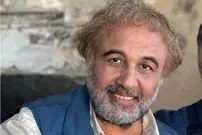 عکس| سفر زمان؛ «رضا عطاران» با  آفتابه در آغوش «رضا کیانیان» در «نیش زنبور»