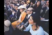 (عکس) سفر به ایران قدیم؛ ورزشگاه آزادی، دهه ۵۰، اعظم طالقانی همراه بنی‌صدر و سعید راد