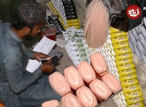 ببینید؛ روش سنتی ساخت هزاران صابون در یک کارگاه در پاکستان