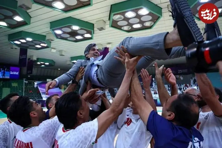 ببینید؛ شمسایی جواب عادل را داد: فقط اراجیف می‌گویی!