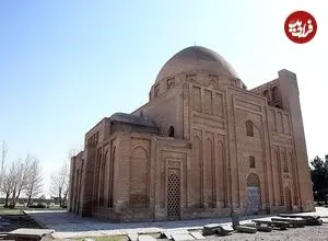 عکس| سفر به ایران قدیم؛ منظرۀ «گنبد هارونیه توس» در زمان ناصرالدین شاه قاجار