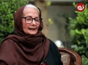 عکس| سفر در زمان؛ «کتایون امیرابراهیمی» با چادر مشکی در 22 سالگی؛ سال 1350