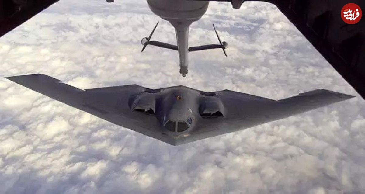 بمب افکن B-2 چند بمب حمل می‌کند و سرعت آن چقدر است؟