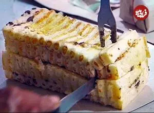 ببینید| غذای خیابانی در اندونزی؛ تهیه میان وعده با نان سرخ شده، پنیر، مربا و شکلات در جاکارتا