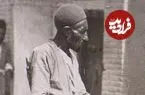 عکس| سفر زمان؛ «فروشندۀ دوره‌گرد و خرش» در یکی از کوچه‌های تهران در دوران قاجار
