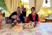 ببینید، غذای روستایی در گرجستان؛ پخت مرغ و غذای سنتی «دزیر‌دزا» (Dzyrdza) 