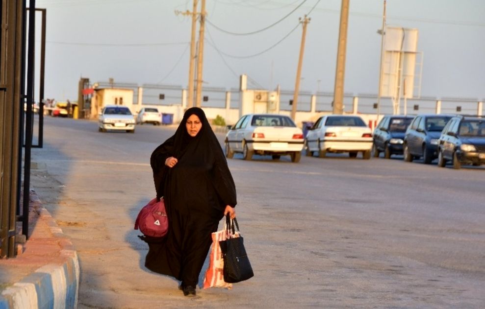 (تصاویر) زائران ایرانی و عراقی در مرز شلمچه