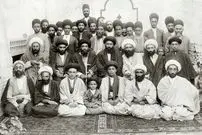 عکس| سفر زمان؛ اسب‌سواری «یک روحانی و همسرش» در اصفهان در دوران ناصرالدین شاه