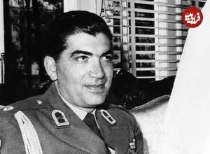 عکس| سفر در زمان؛ «هویدا» در کنار «غلامرضا پهلوی و همسرش»؛ دهه 40