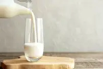 کاربردهای جالب شیر فاسد و ترش که احتمالا نمی دانستید