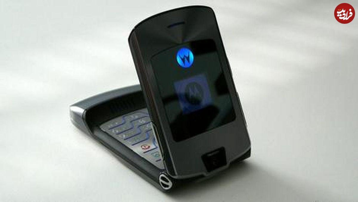 ( تصاویر) موتورولا RAZR V3؛ متفاوت ترین موبایل زمان خود!