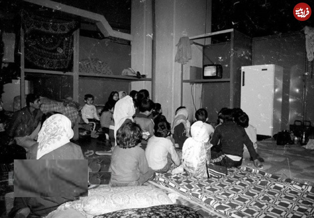 تصاویر؛ سفر در زمان؛ گزارش خواندنی و عکسهای دیدنی از روزگاری که تهرانیها در پناهگاه زندگی میکردند
