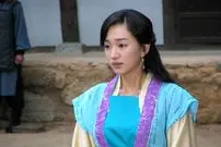 عکس| سفر زمان؛ چهرۀ «بانو جانگهوا» (سریال امپراتور دریا) در 12 سالگی در دوران مدرسه