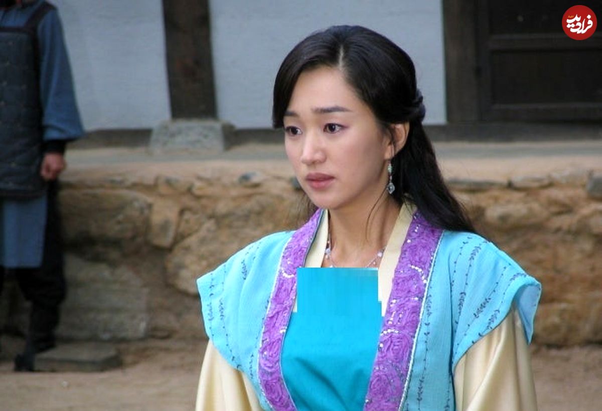 عکس| سفر زمان؛ چهرۀ «بانو جانگهوا» (سریال امپراتور دریا) در 12 سالگی در دوران مدرسه