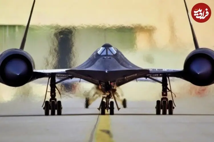 هواپیمای جاسوسی SR-71 بلک‌برد آمریکا در ارتفاع ۷۹ هزار پایی متلاشی شد اما خلبان زنده ماند