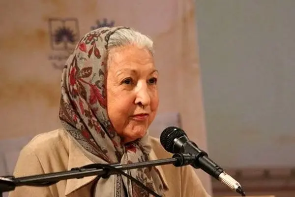 روزگاری که احمد شاملو با تراکتور کار می کرد