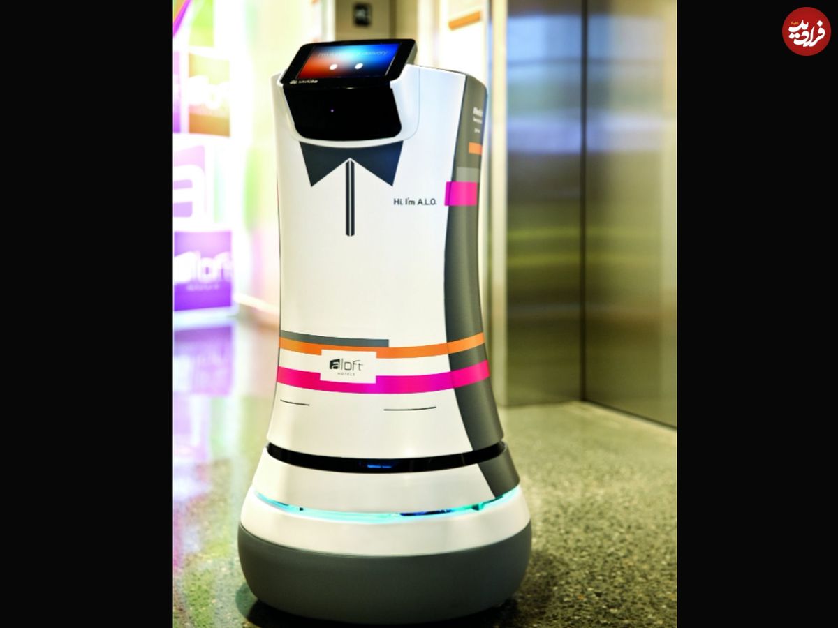 (ویدئو) ربات هوشمند ژاپنی در هتل و شوخی‌های یک ایرانی با آن