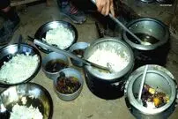 ببینید؛ غذای روستایی در نپال؛ پخت خوراک کاری با گوشت گاومیش