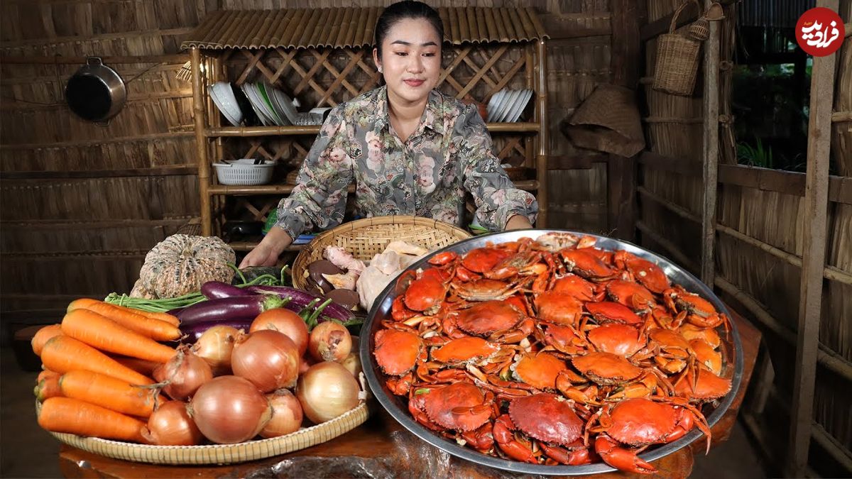 ببینید؛ غذای روستایی در چین؛ پخت غذا با خرچنگ گِلی به روش آشپز مشهور چینی