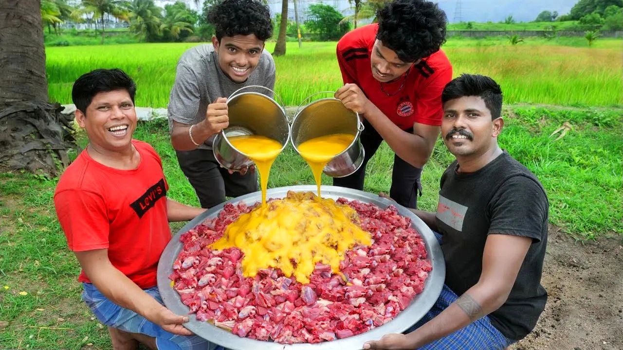 (ویدئو) طبخ خورشت قیمه هندی با 40 کیلوگرم گوشت گوسفند توسط این 4 جوان روستایی