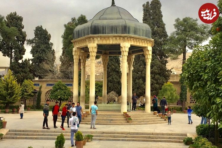 فال حافظ امروز جمعه 17 مرداد ماه 1404 