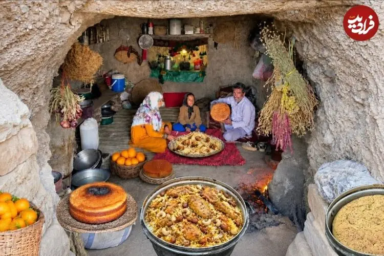ببینید| غذای روستایی در ایران؛ پخت پلوی مخلوط با مرغ، کیک پرتقالی و نان در غار