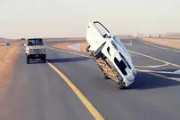 (ویدئو) آکروبات‌ بازی راننده پورشه به سبک جیمز باند