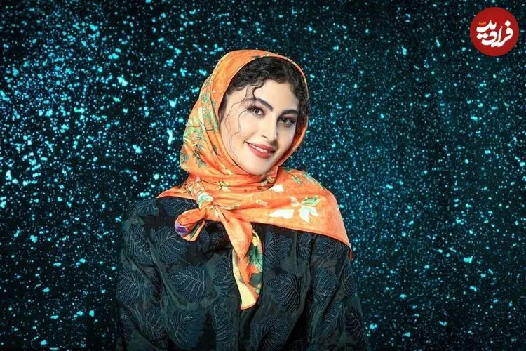 ببینید؛ شعرخوانی زیبای مریم مومن با حس و حال شب یلدا