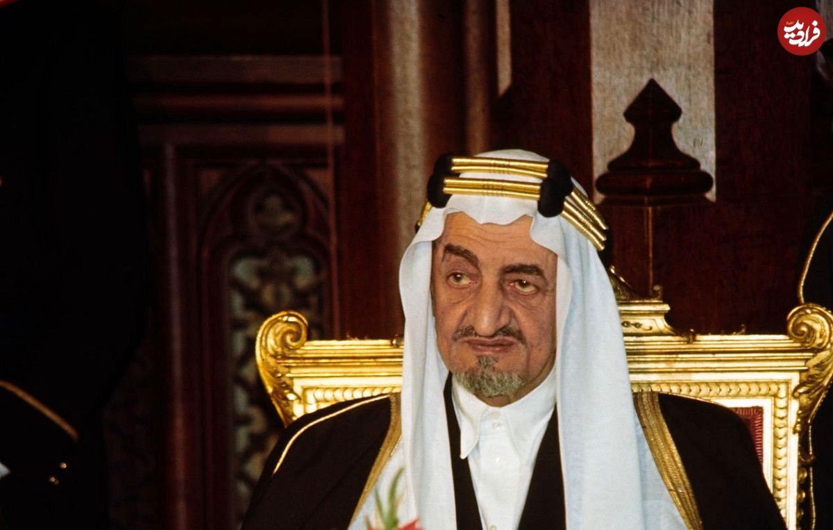 عکس؛ سفر در زمان؛ «ملک فیصل، پادشاه سوم عربستان در مراسم حج»؛ سال 1346