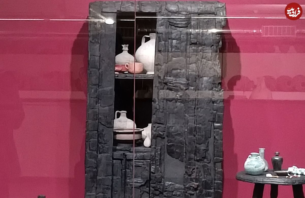 «کمد چوبی» 2 هزارساله‌ای که با ظرف‌های سالم از زیر خاکستر آتشفشان بیرون آمد