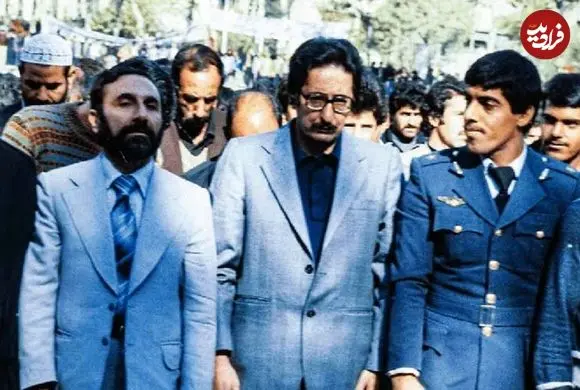 عکس| سفر در زمان؛ «شهید بهشتی» و «ابوالحسن بنی‌صدر» در مجلس؛ سال 59